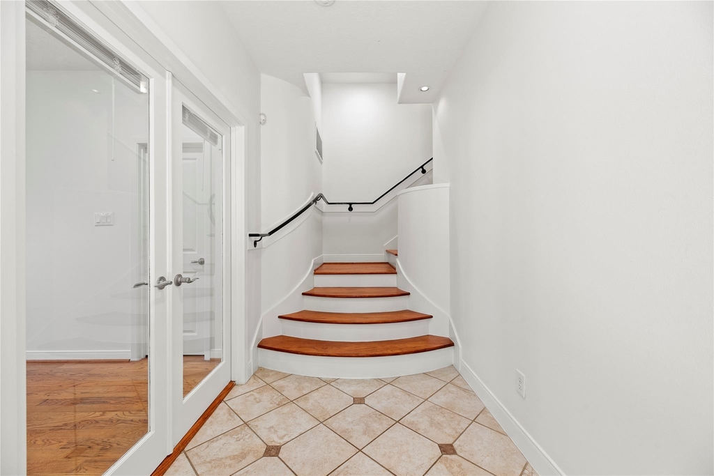 4320 Blossom Street - Photo 5