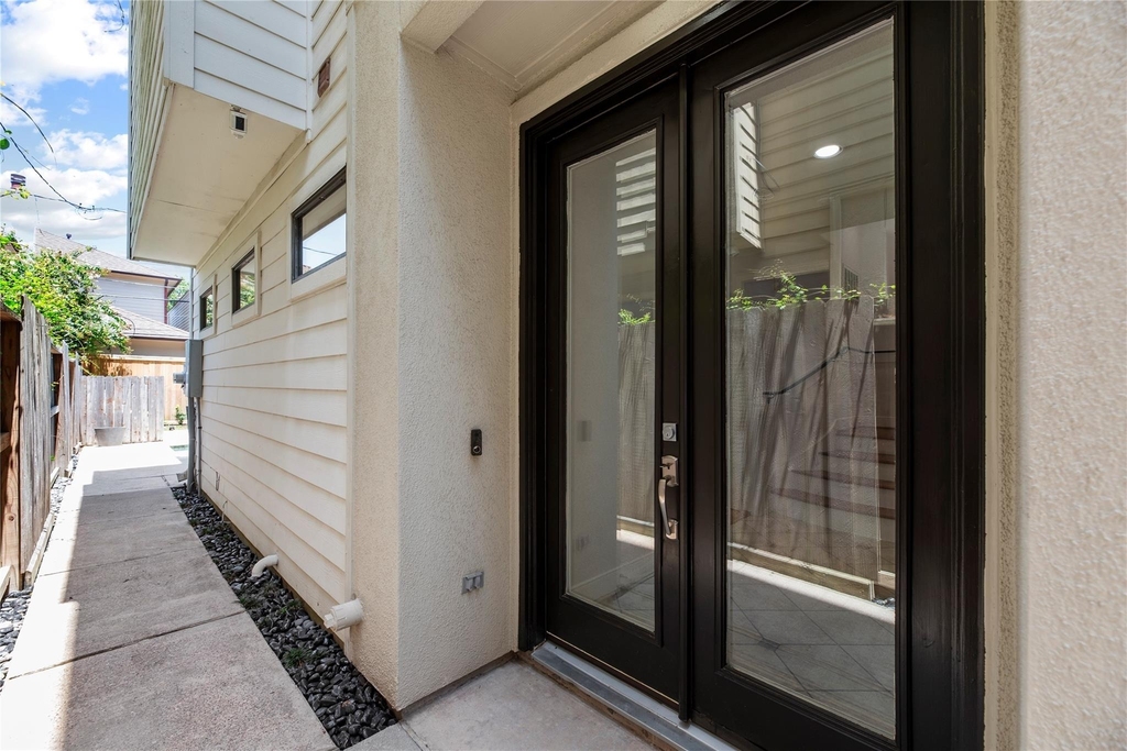 4320 Blossom Street - Photo 3