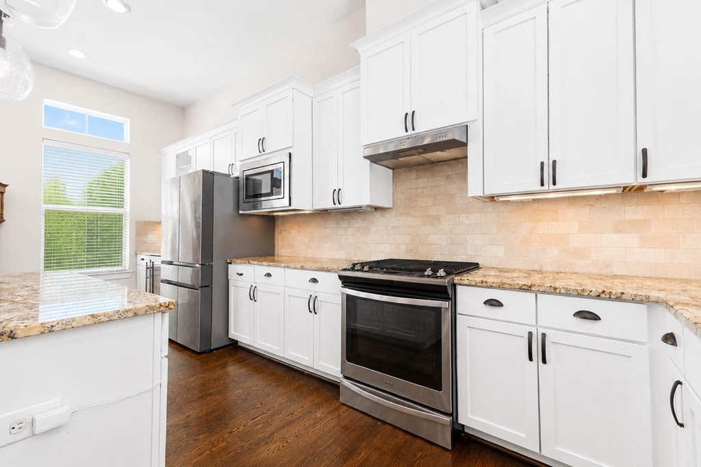 4007 Beacon Fisher Drive - Photo 14