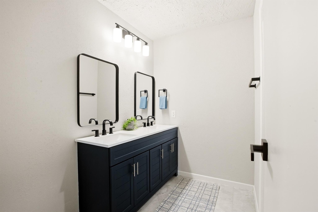22603 Deville Drive - Photo 22