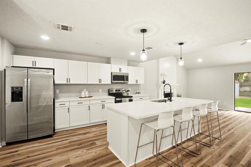 22603 Deville Drive - Photo 5