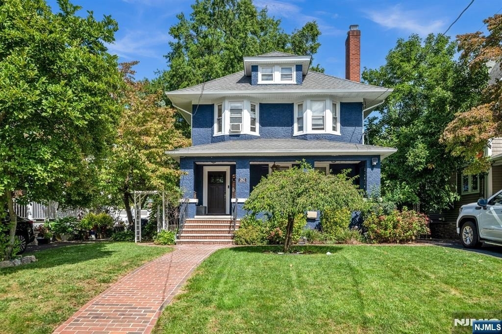 262 Clinton - Photo 1
