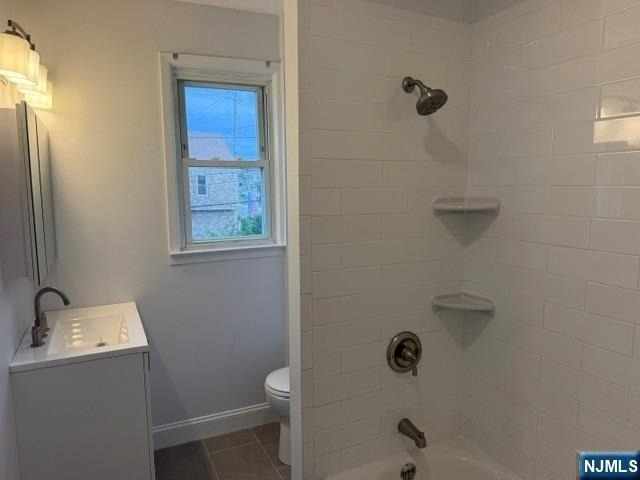 326 Delawanna - Photo 6