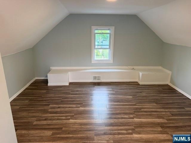 326 Delawanna - Photo 10