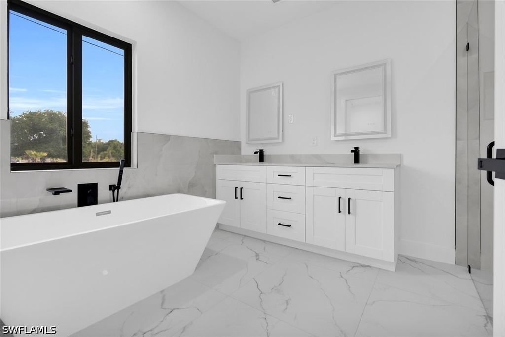 3307 E 17th Street - Photo 8