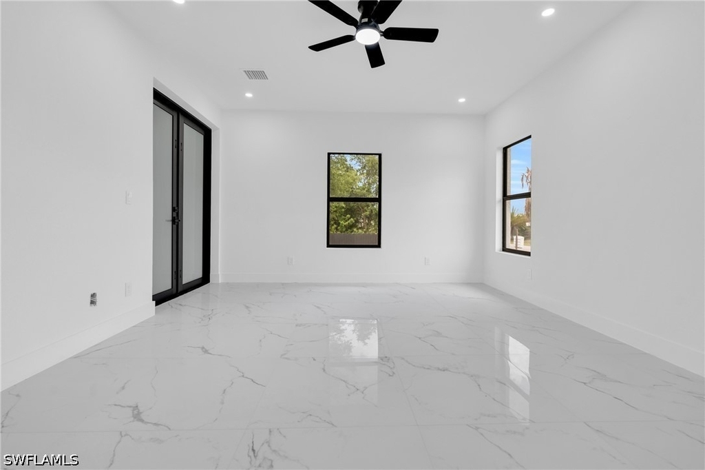 3307 E 17th Street - Photo 9