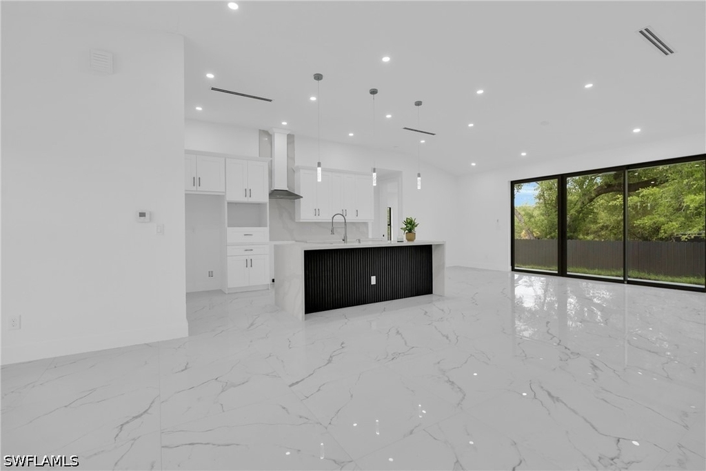 3307 E 17th Street - Photo 6