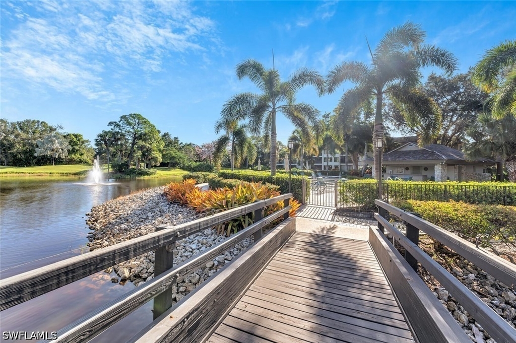 5950 Pelican Bay Boulevard - Photo 3
