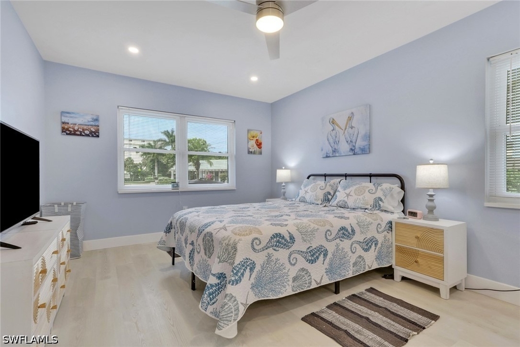 3400 Gulf Shore Boulevard N - Photo 16