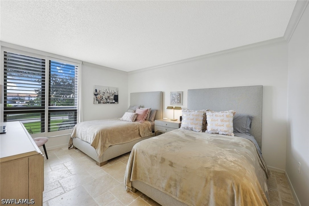 3115 Gulf Shore Boulevard N - Photo 9