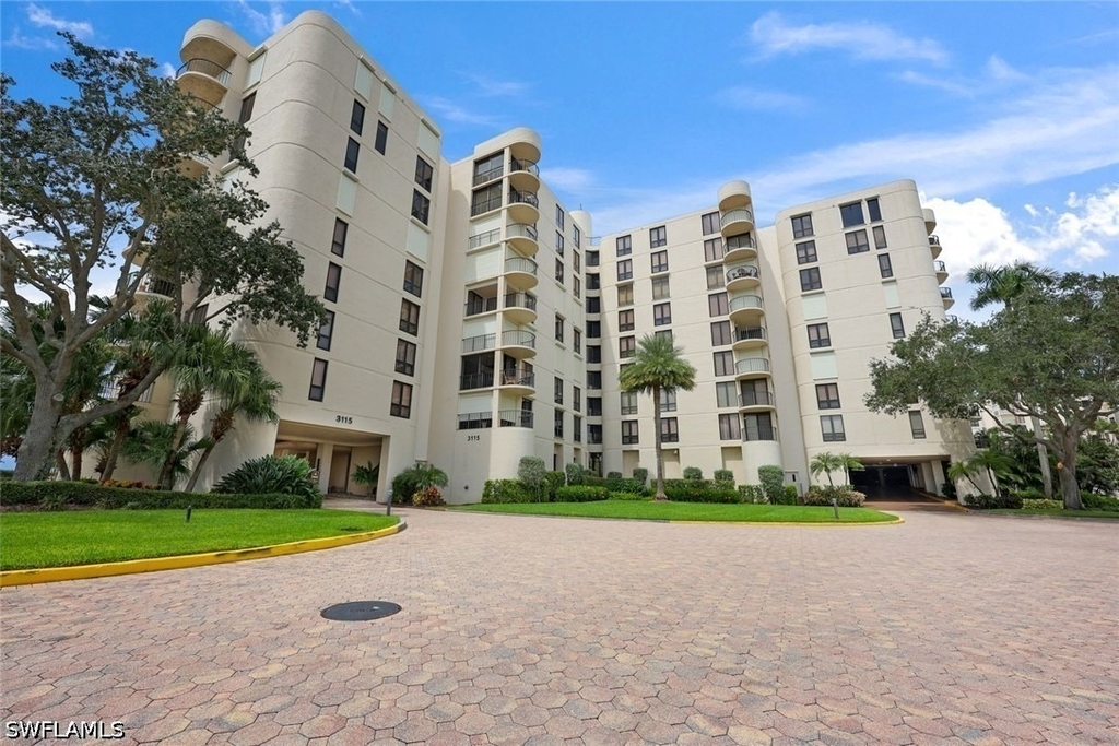 3115 Gulf Shore Boulevard N - Photo 16