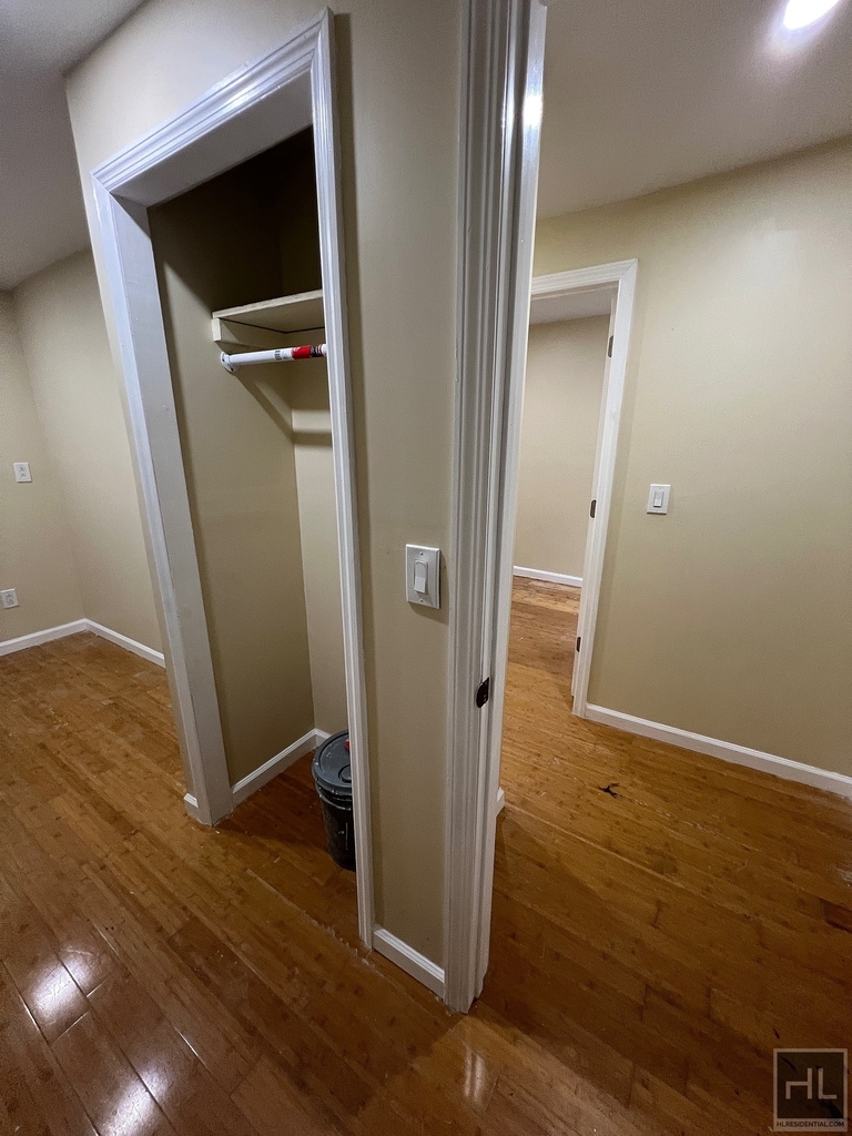 445 East 139 Street - Photo 9