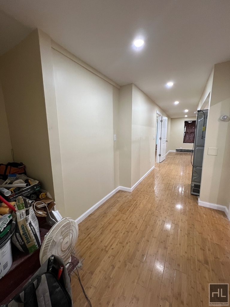 445 East 139 Street - Photo 3