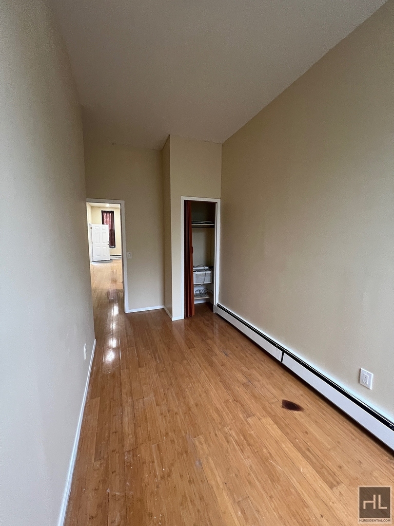 445 East 139 Street - Photo 3