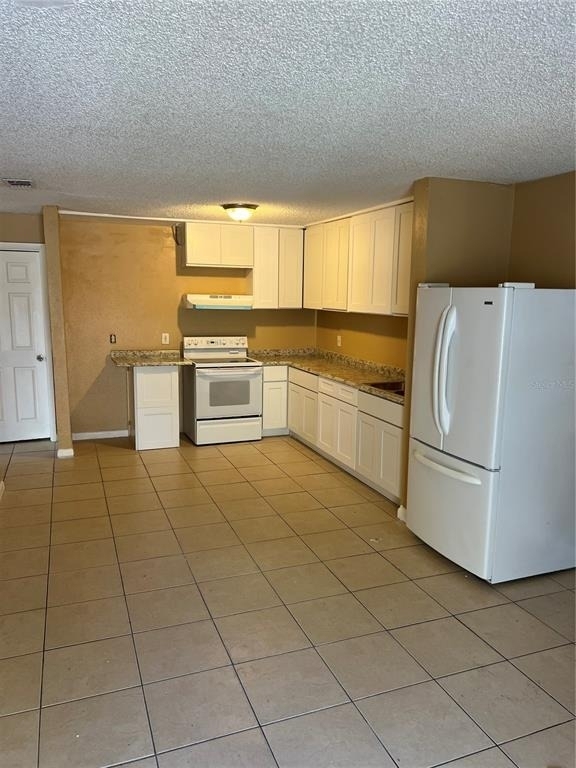 8513 N 15th Street - Photo 2