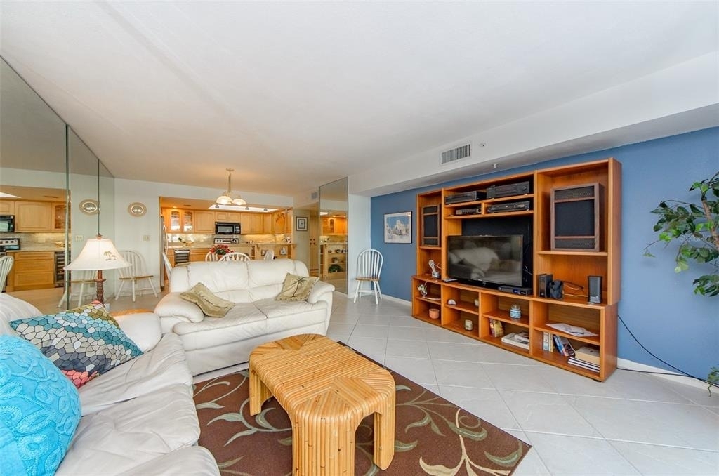 1480 Gulf Boulevard - Photo 4