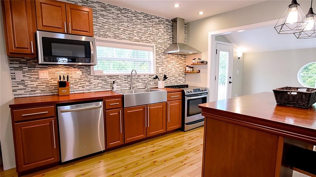 1722 Albemarle Road - Photo 2