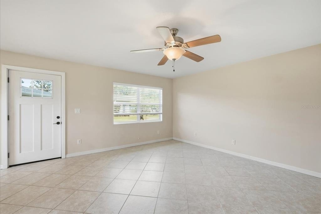 302 Canton Court - Photo 6