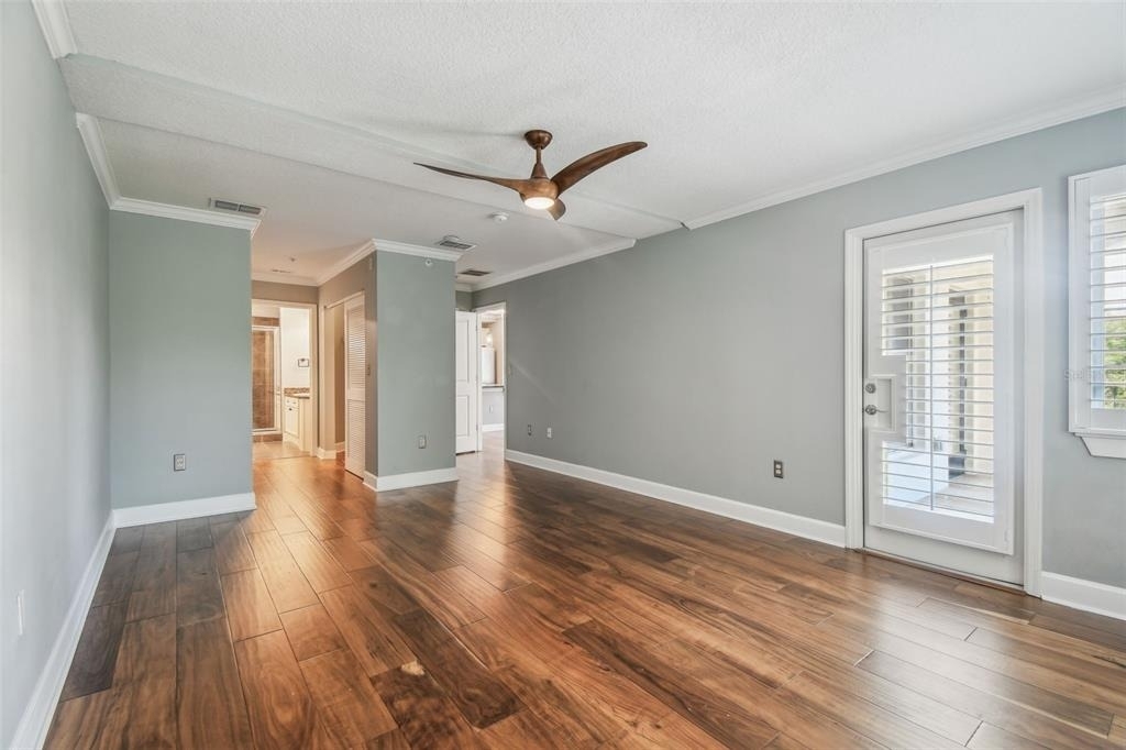 435 S Oregon Avenue E - Photo 14