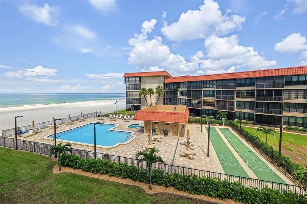 17580 Gulf Boulevard - Photo 36