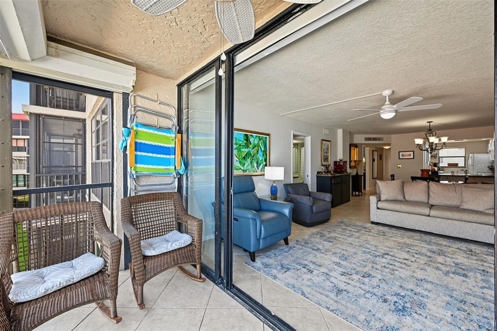 17580 Gulf Boulevard - Photo 14