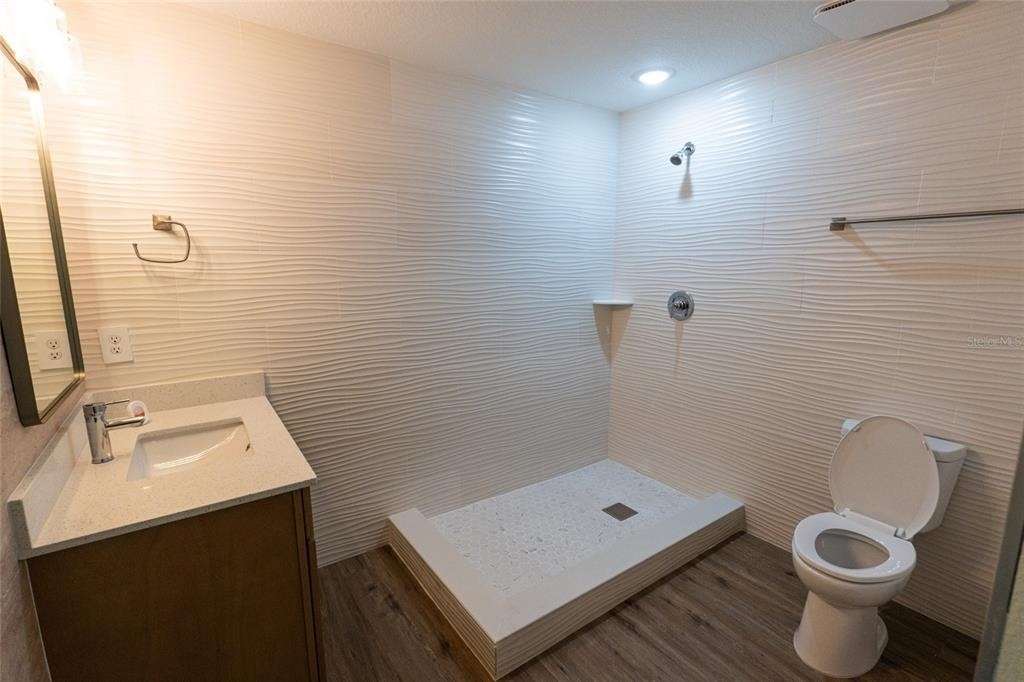 2232 Florida Drive - Photo 3