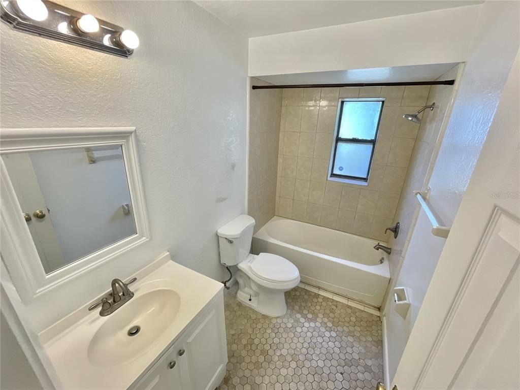4485 White Oak Circle - Photo 14