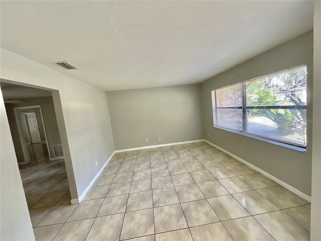 4485 White Oak Circle - Photo 2