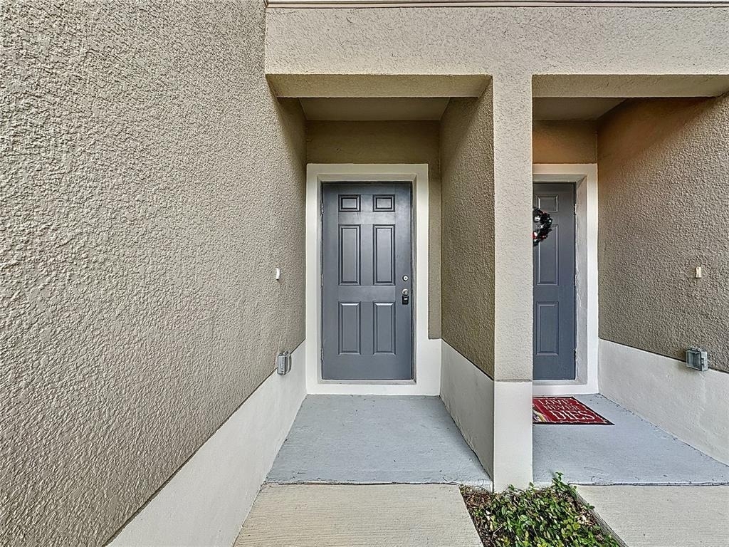 409 Sedgewick Drive - Photo 2