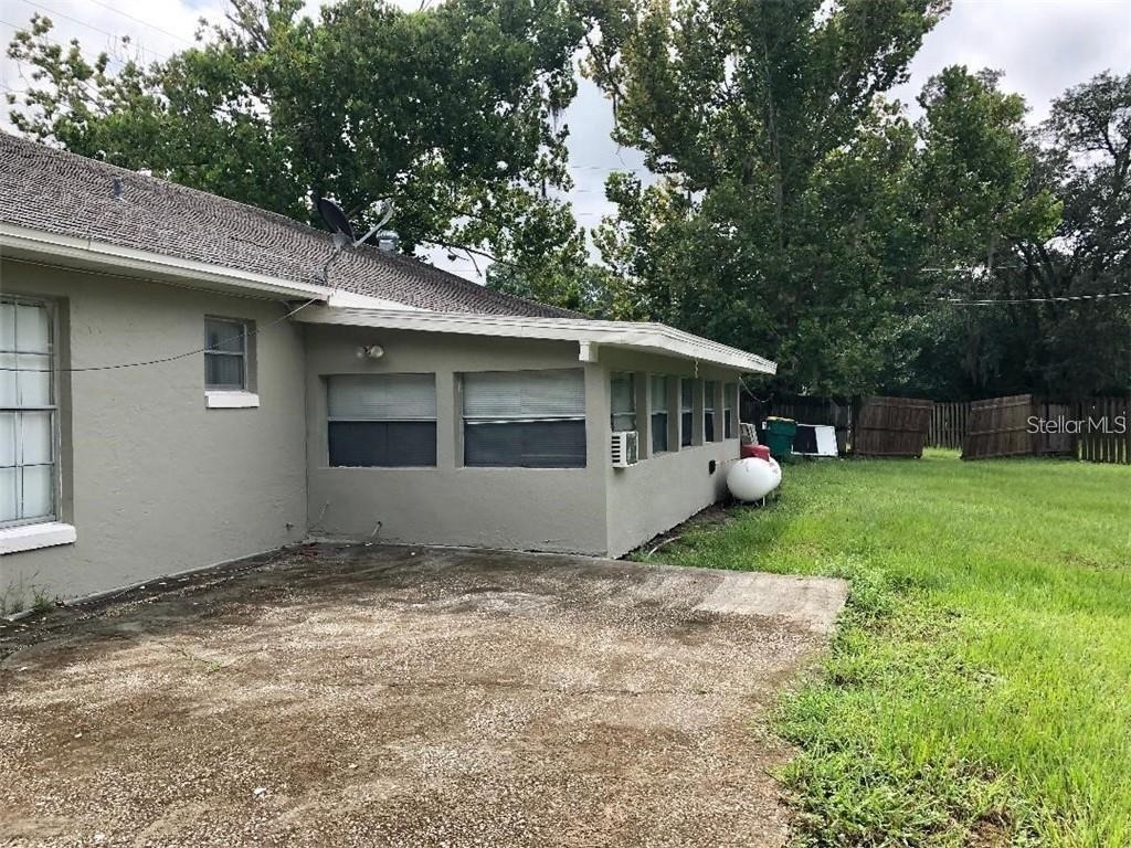 1694 Neptune Road - Photo 30