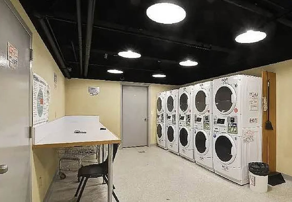  West 16th Street - Photo 4