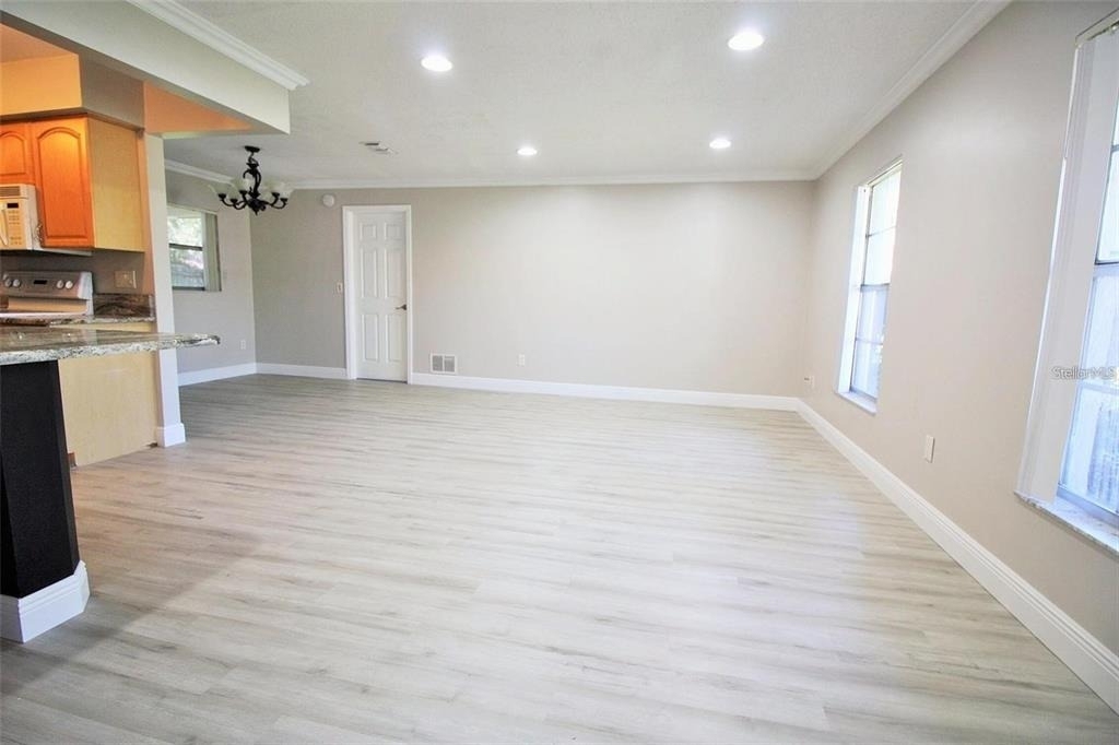 109 Donnington Court - Photo 4