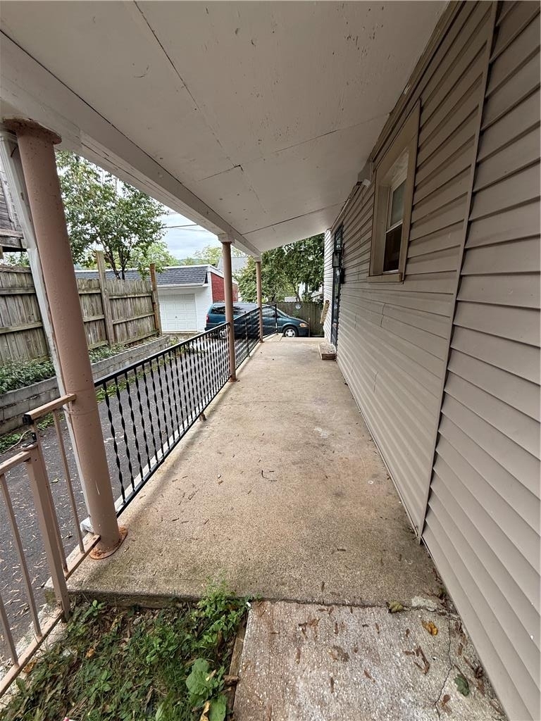 620 Martins Lane - Photo 16