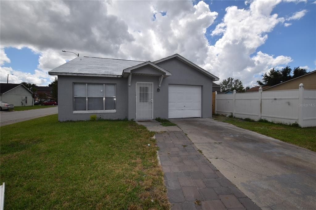 1023 Cranberry Drive - Photo 0