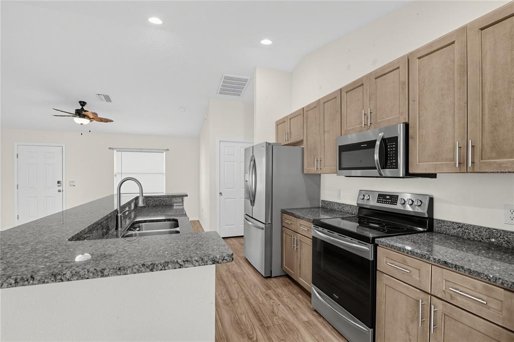 4334 E Maryland Street - Photo 13