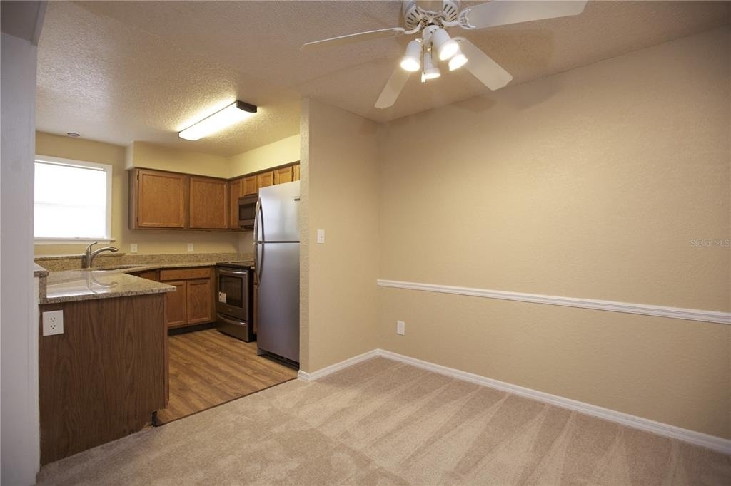 2941 Antique Oaks Circle - Photo 5