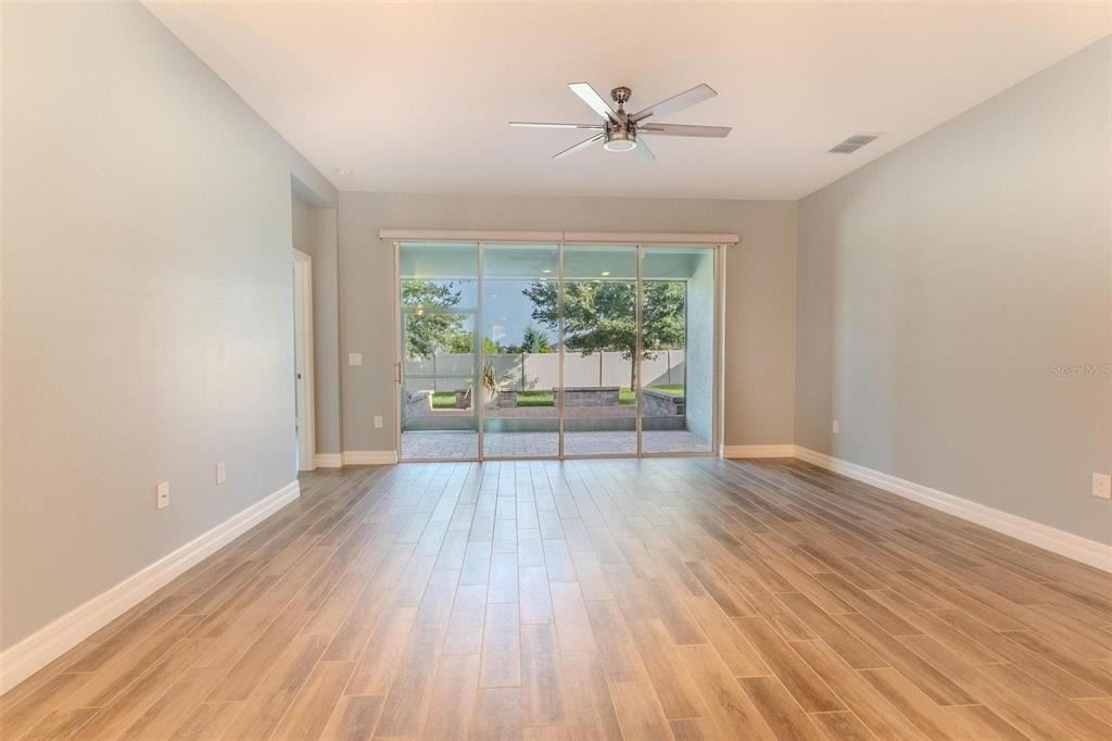 3134 River Springs Boulevard - Photo 8