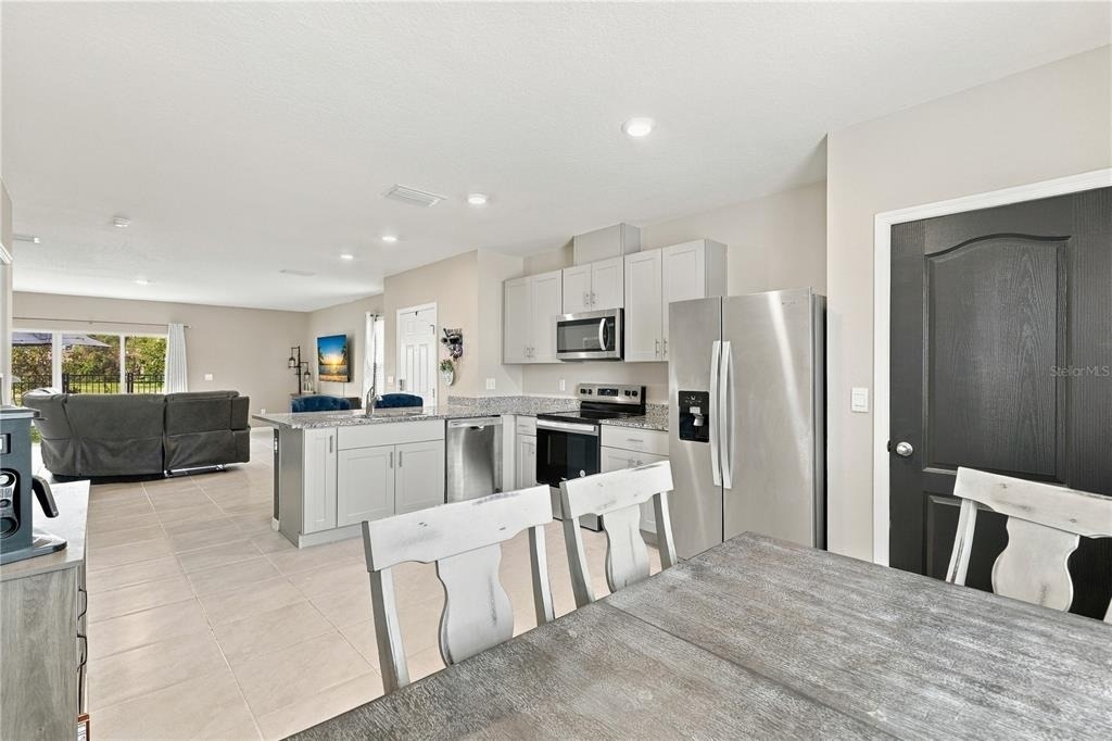 2711 Silver Canoe Drive - Photo 18