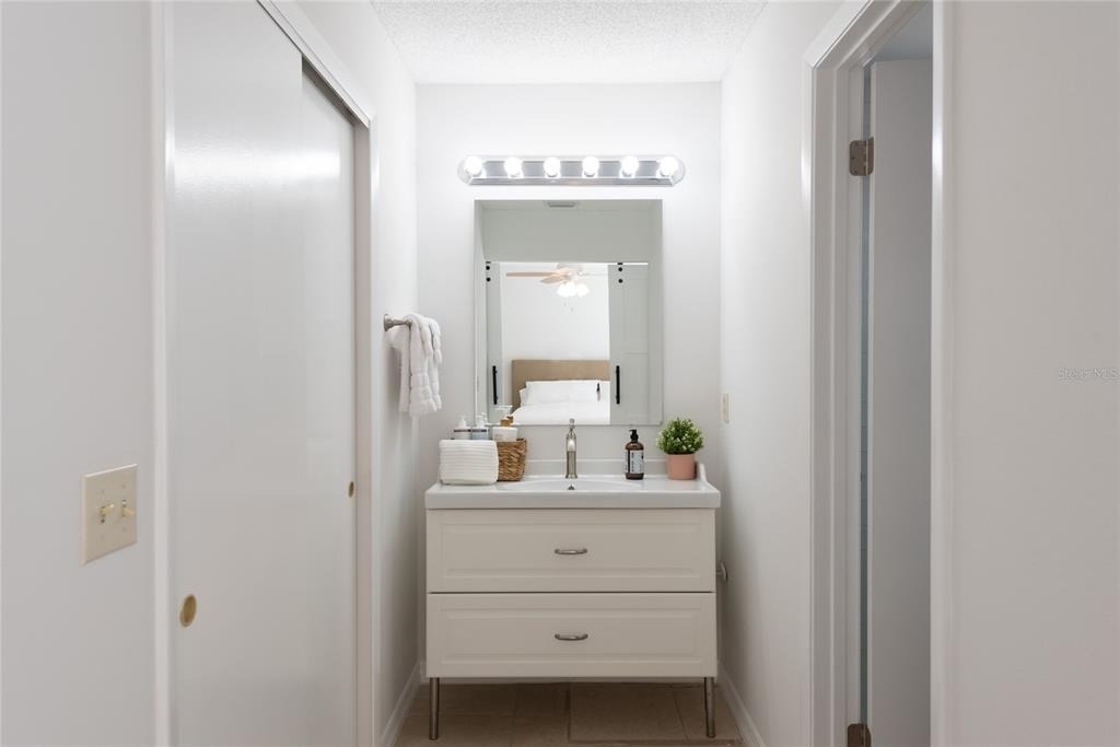 1085 Indian Ridge Trl E - Photo 11