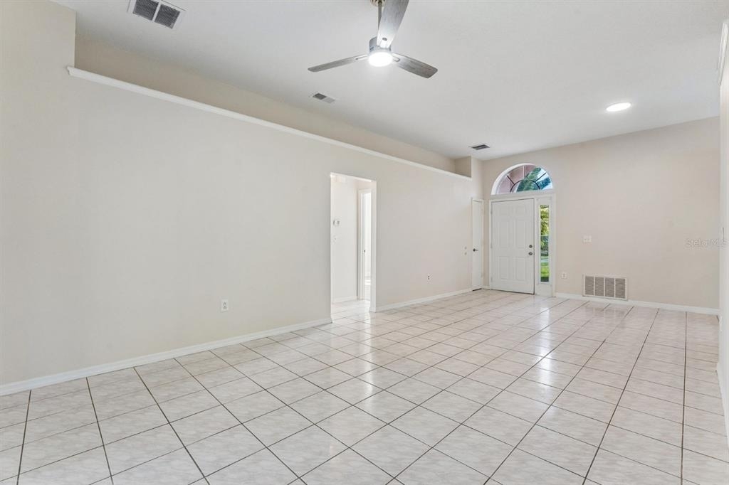 11850 Hullbridge Court - Photo 4