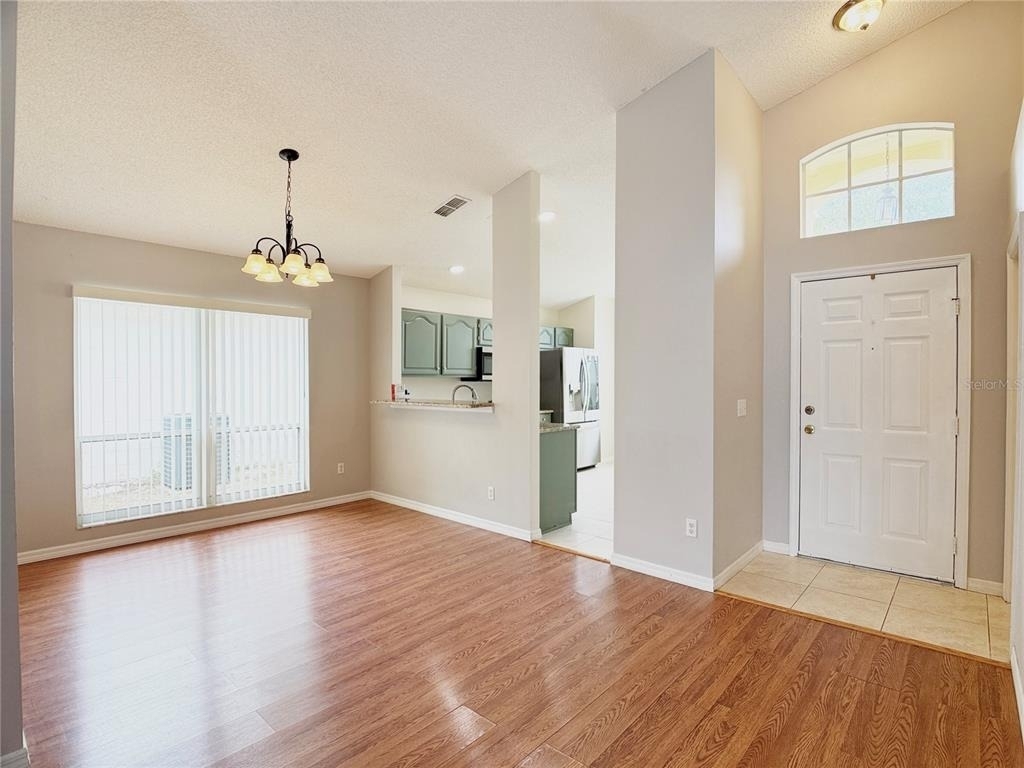 323 Allison Avenue - Photo 2
