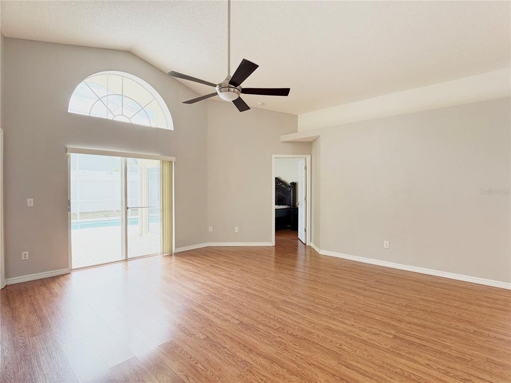 323 Allison Avenue - Photo 10