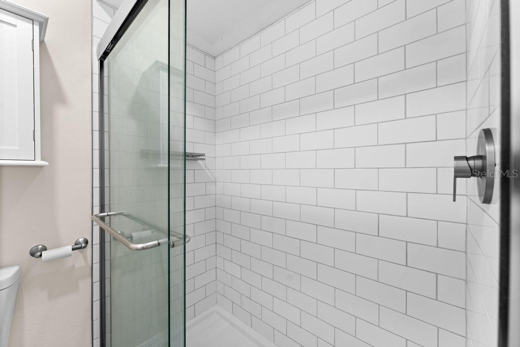 2031 Lake Alden Drive - Photo 18