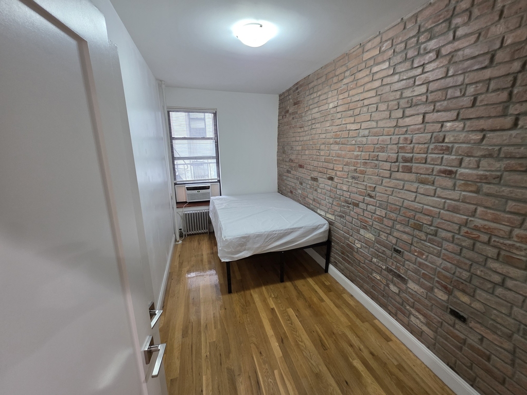 424 East 13th Street - Photo 6