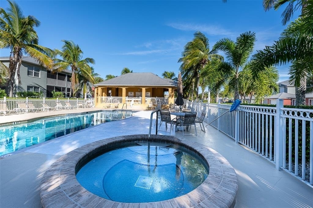 2002 Bal Harbor Boulevard - Photo 56