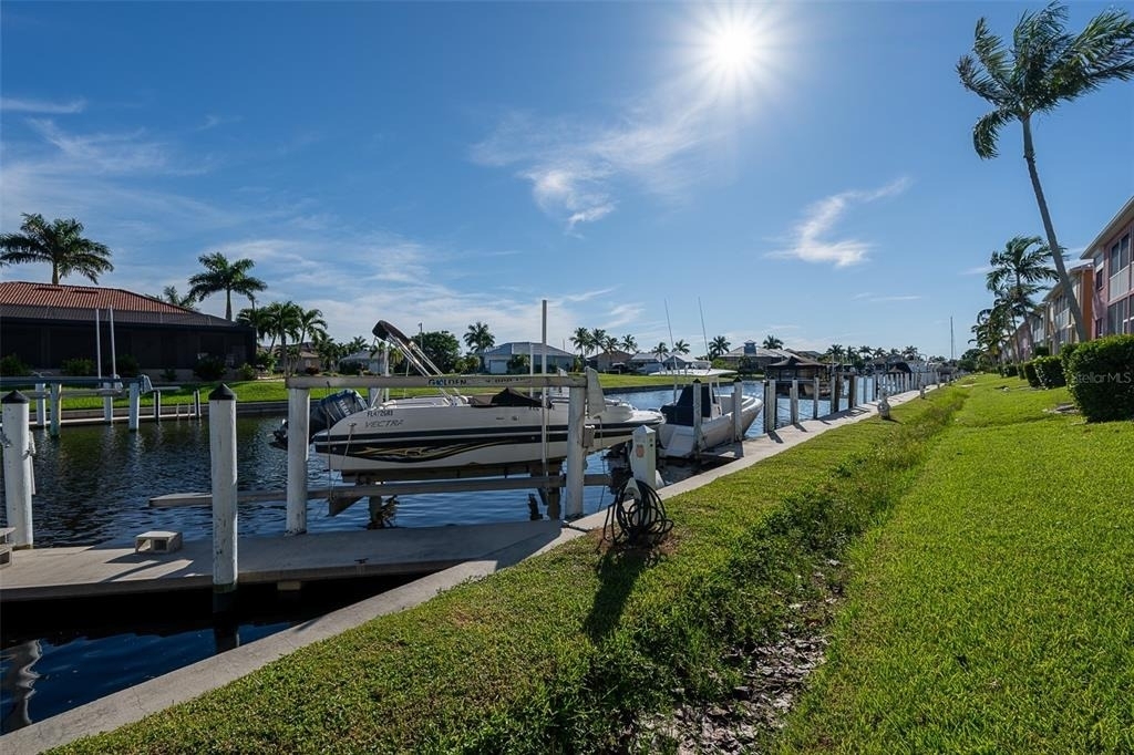 2002 Bal Harbor Boulevard - Photo 51