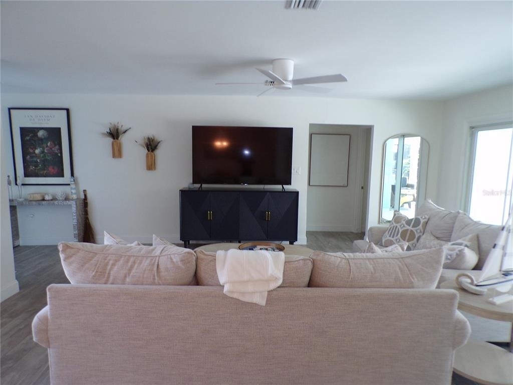 66 Ocean Drive - Photo 3