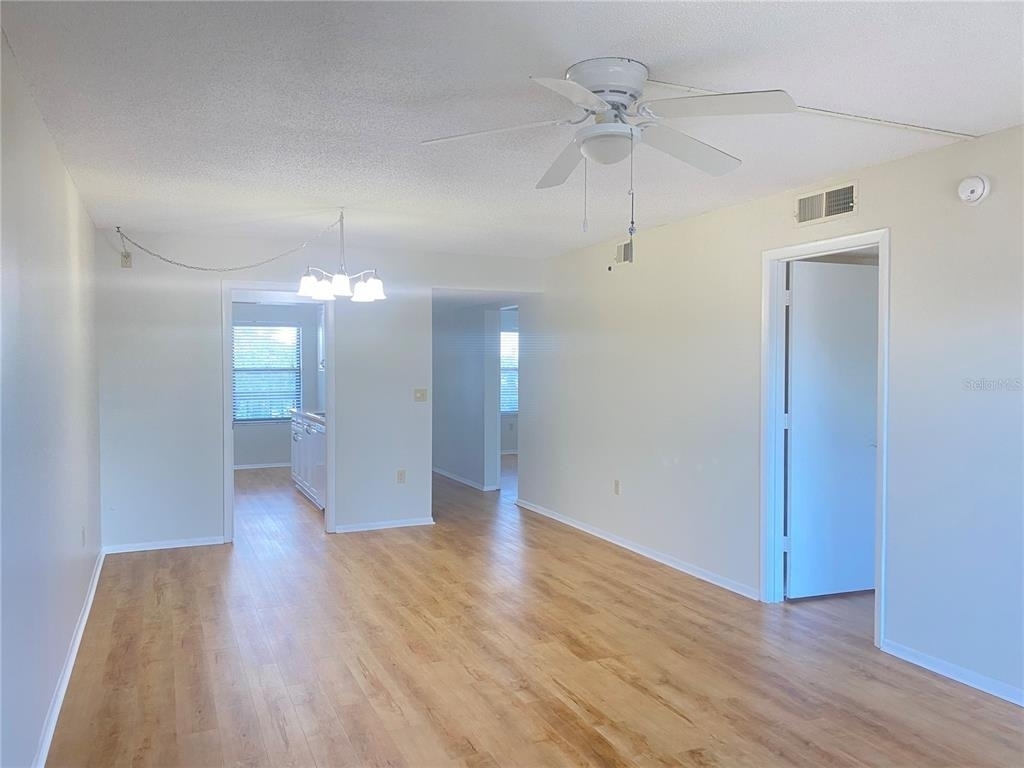 505 30th Avenue W - Photo 20