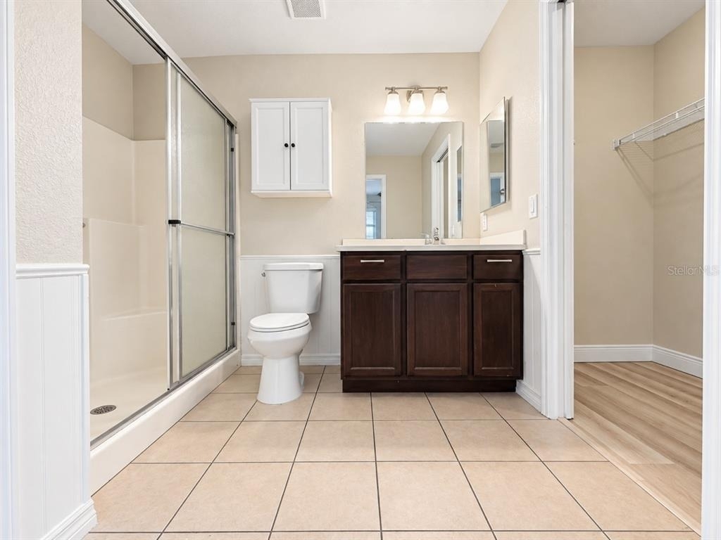 6184 Hollywood Avenue - Photo 8