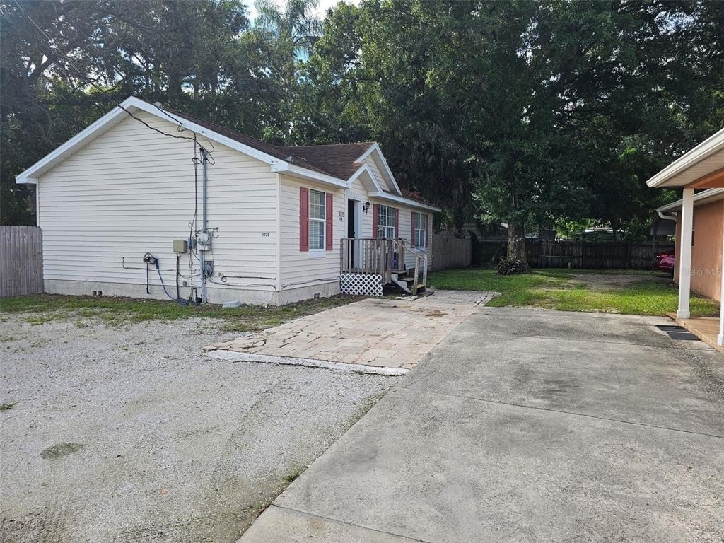1720 30th Avenue E - Photo 24